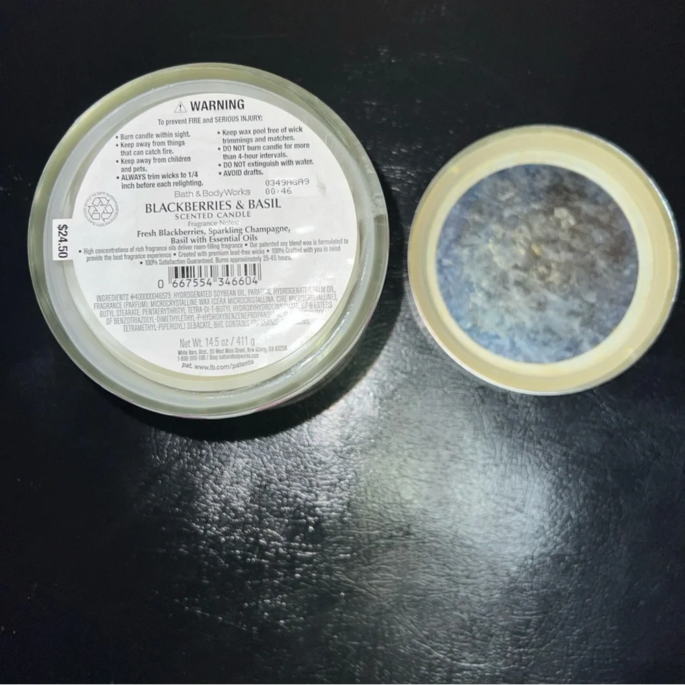 Bath & Body Works Blackberries & Basil Scented Candle Essential Oils 14.5 oz - Picture 7 of 7